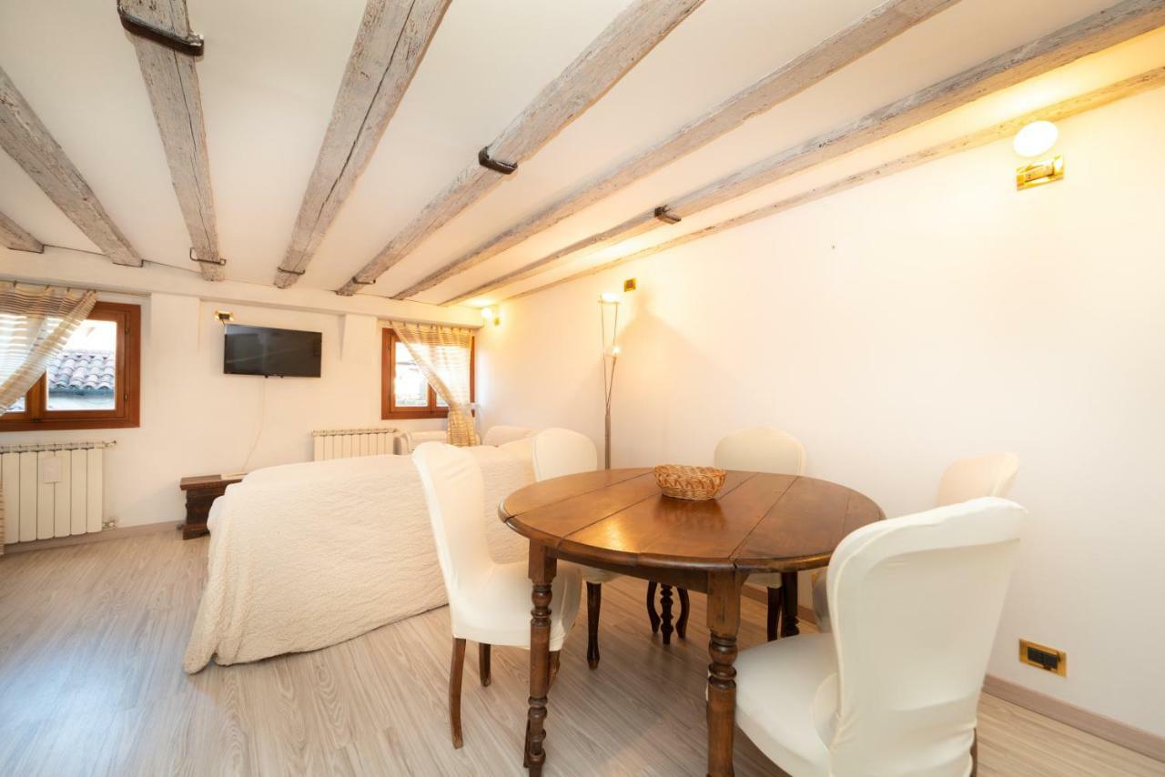 Apartamento Heart Of White House Rialto Wi-fi 1gbs *