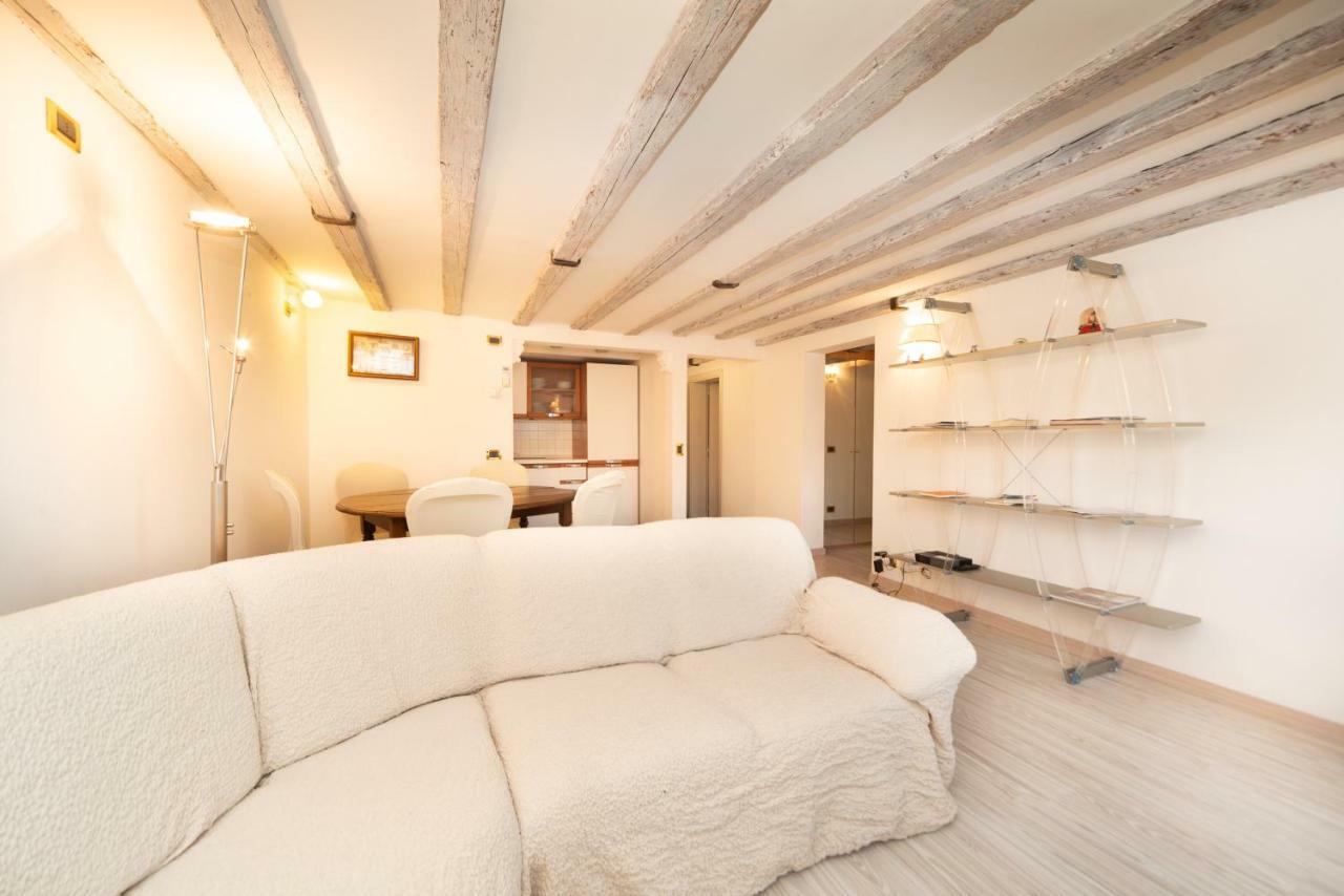 Apartamento Heart Of White House Rialto Wi-fi 1gbs *